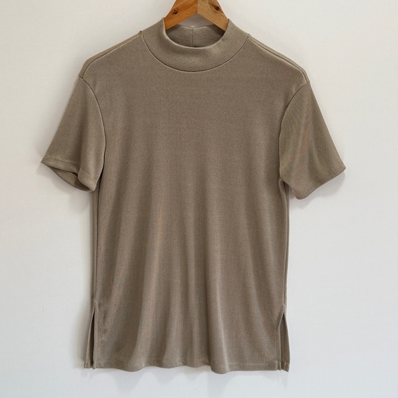 Vintage Sweaters - Bella Mode USA Metallic Short-Sleeve Mock-Neck Sweater Small